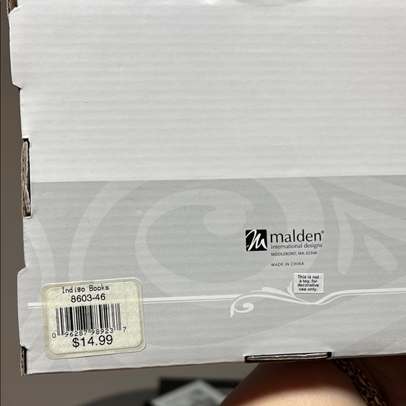 Malden Picture Frame - Picture 2 of 3